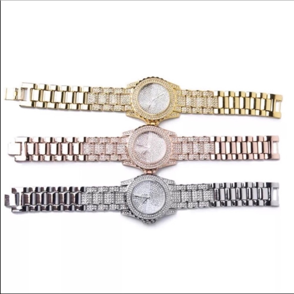 Silver is now in stock 🌟 The Ultimate Bling Watch - Picture 5 of 7